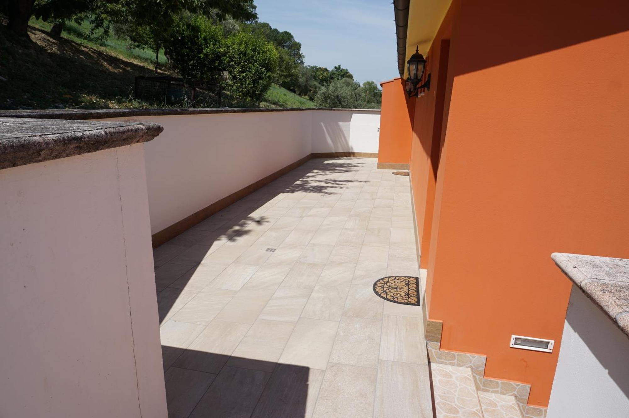 La Terrazza Motta Bed & Breakfast Atri Eksteriør bilde