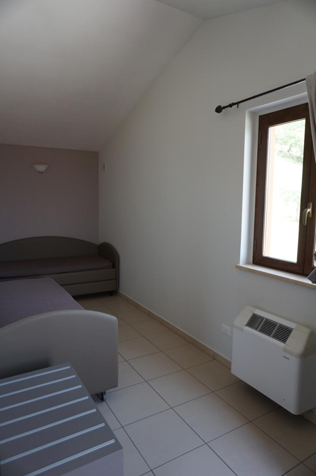 La Terrazza Motta Bed & Breakfast Atri Eksteriør bilde